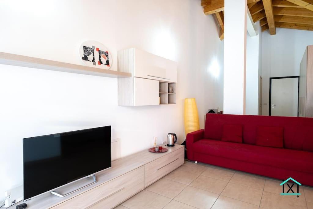 Travedona Loft By Lake Ixihome المظهر الخارجي الصورة